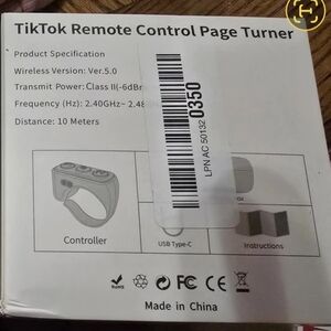 TikTok Remote Control Page Turner - White